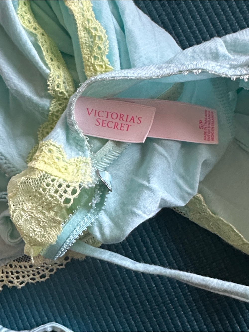 Victoria’s Secret Light Blue Light Yellow Floral Lace Slip Nightgown Small - Picture 7 of 7